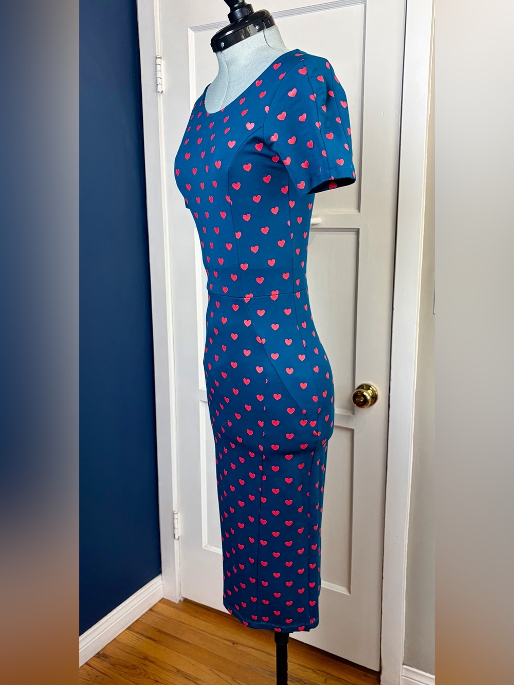 Unique Vintage Teal Heart-Print short sleeve bodycon dress,S, EUC - Picture 9 of 12